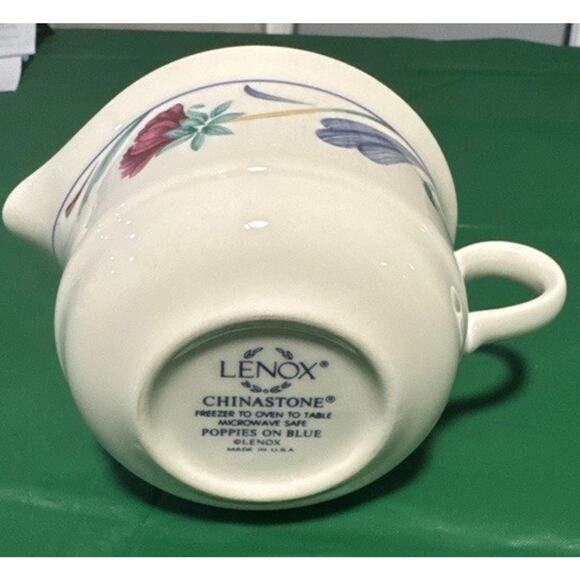 Lenox Chinastone "Poppies On Blue" - Sugar Bowl with Lid And Creamer Set - Picture 7 of 7